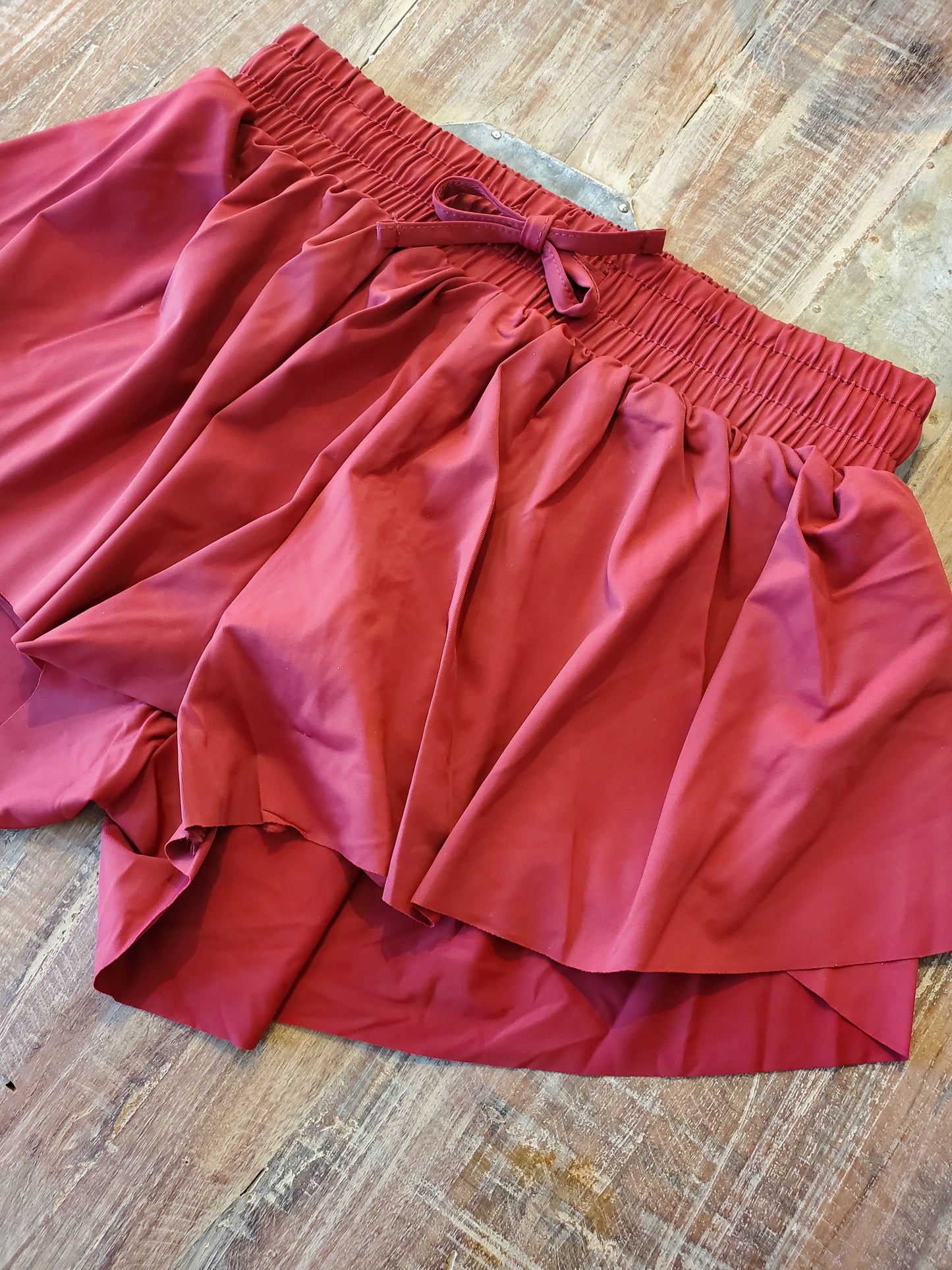 Flutter Shorts - Burgundy