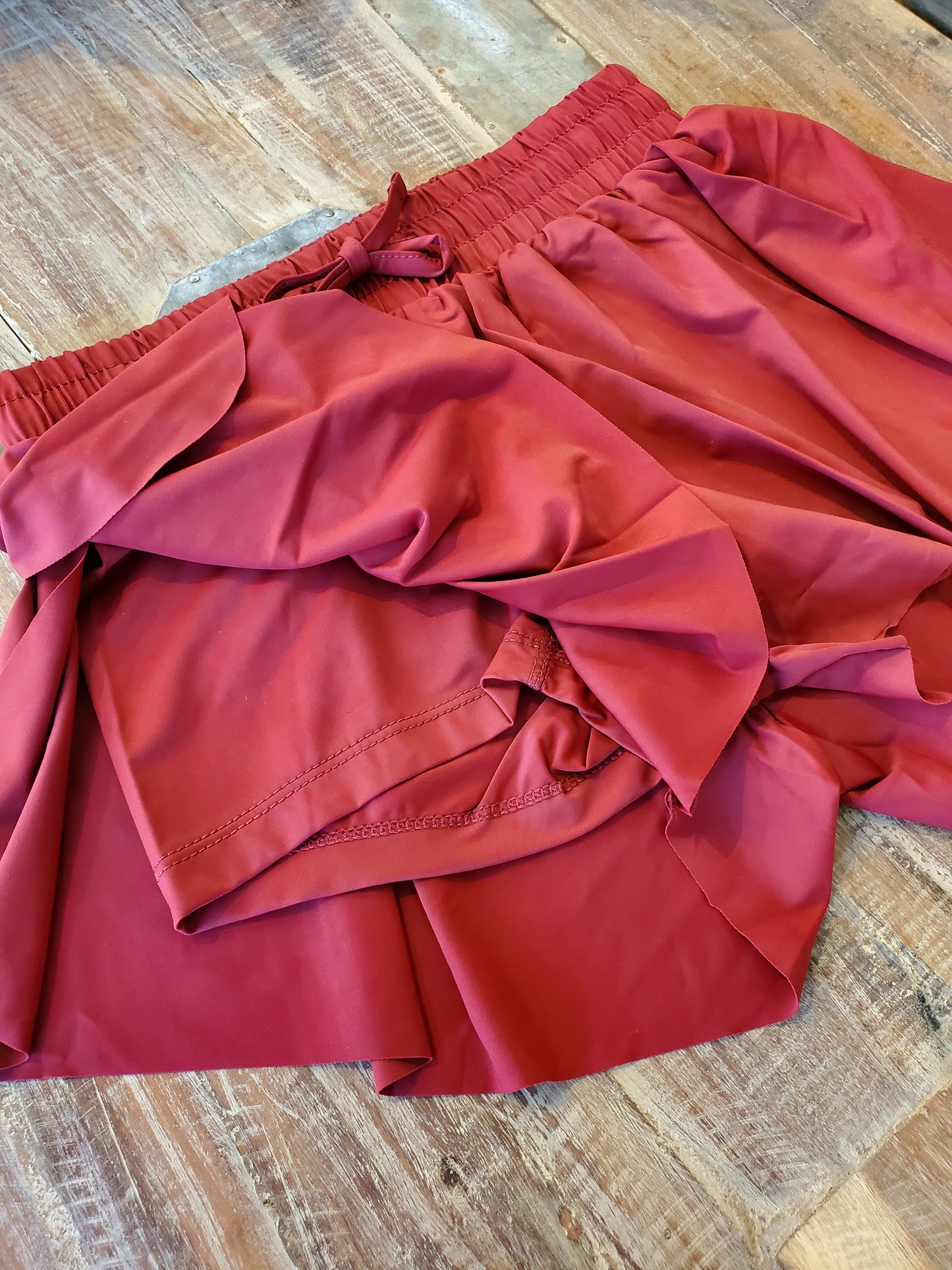 Flutter Shorts - Burgundy